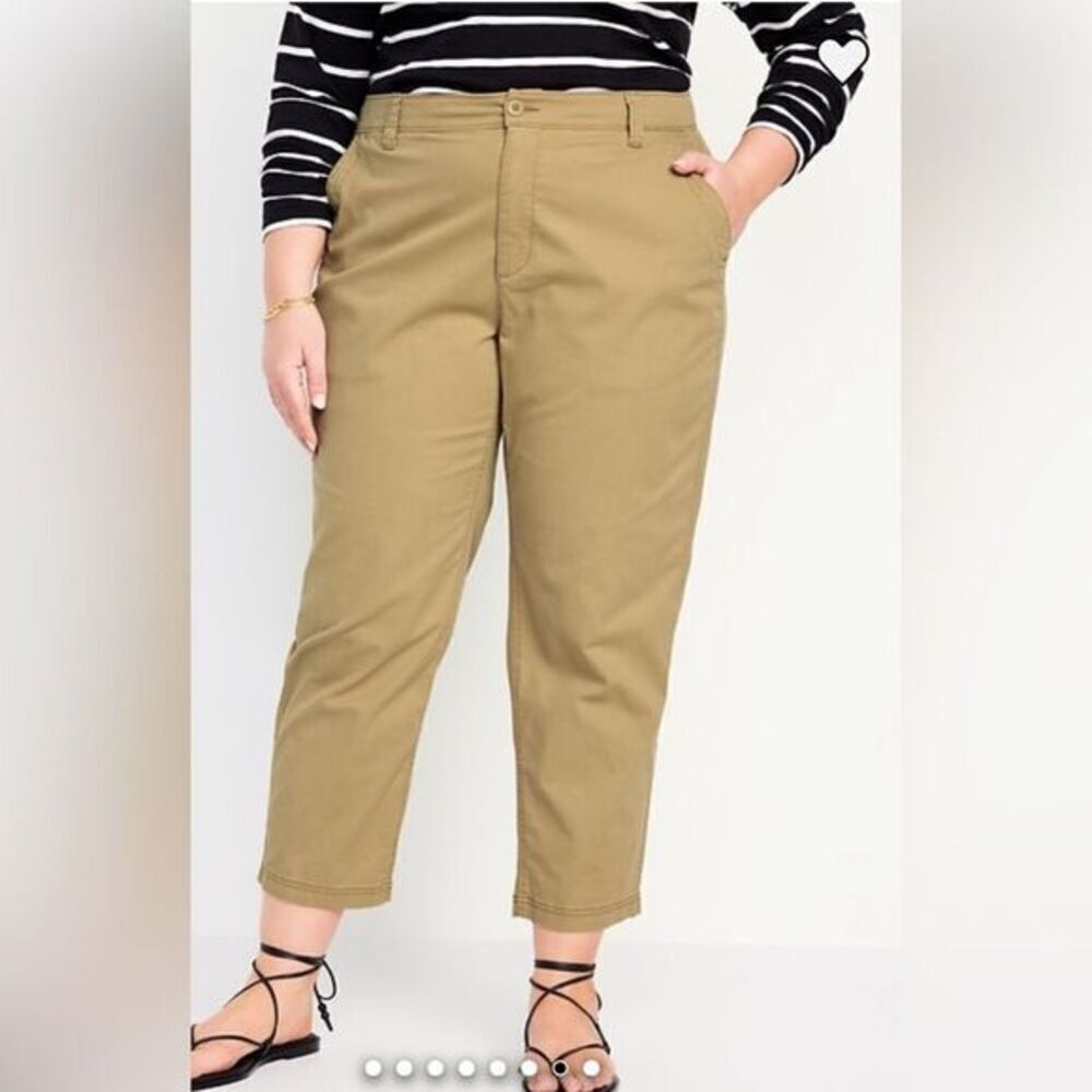 NWT Old Navy Women’s Plus Size Curvy Khaki Chino Ankle Pants - Size 4XL